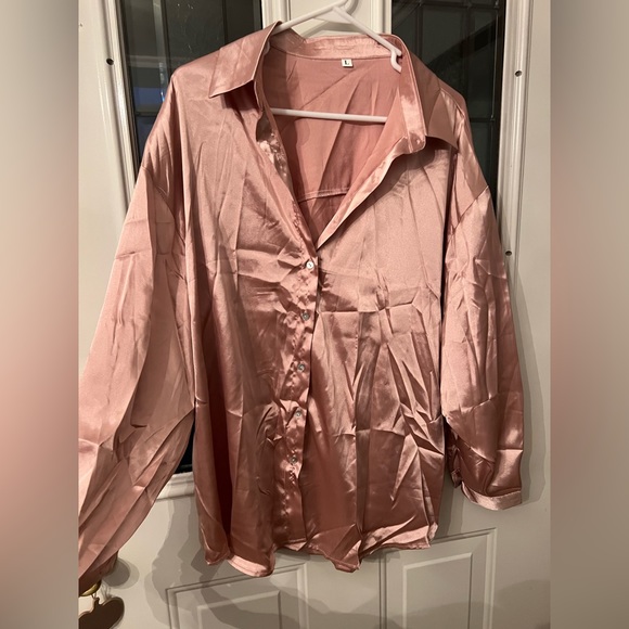 Button up blouse - Picture 7 of 7